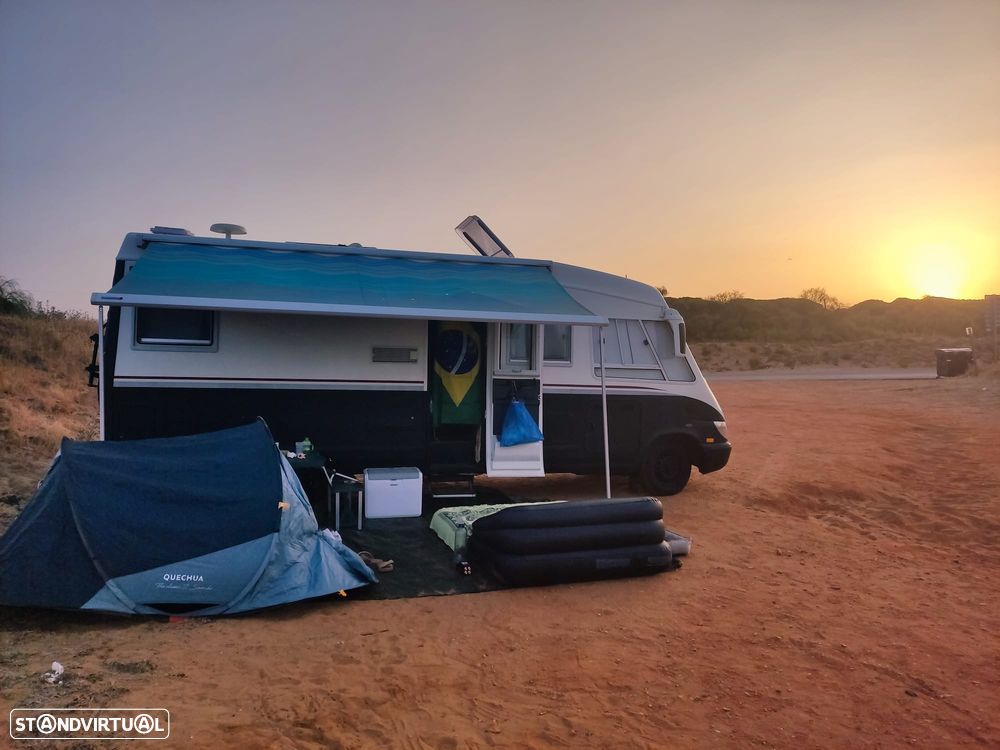 Mercedes-Benz Sprinter - 2