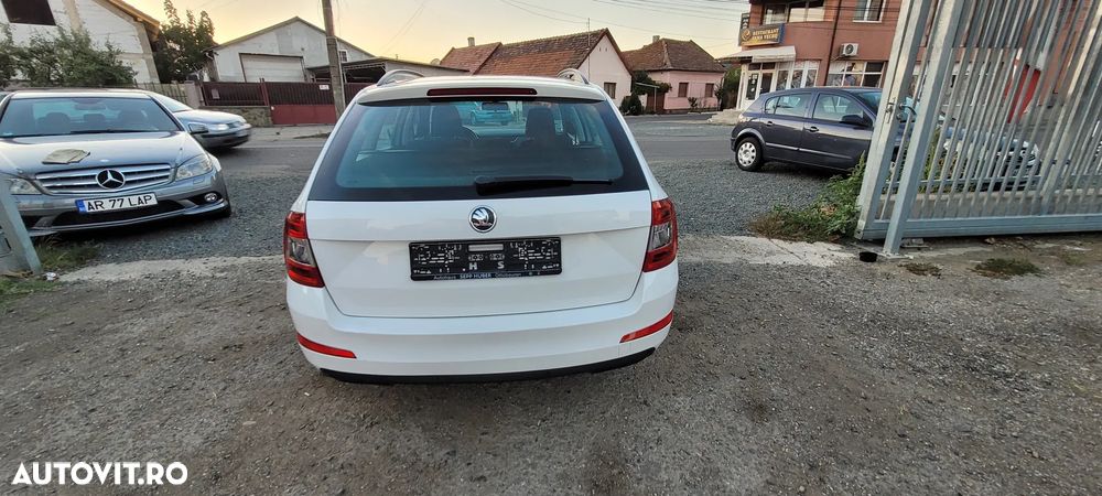 Skoda Octavia 1.4 TSI AMBITION - 5