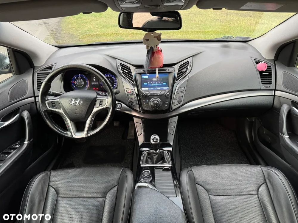 Hyundai i40 Kombi blue 1.7 CRDi Premium - 5