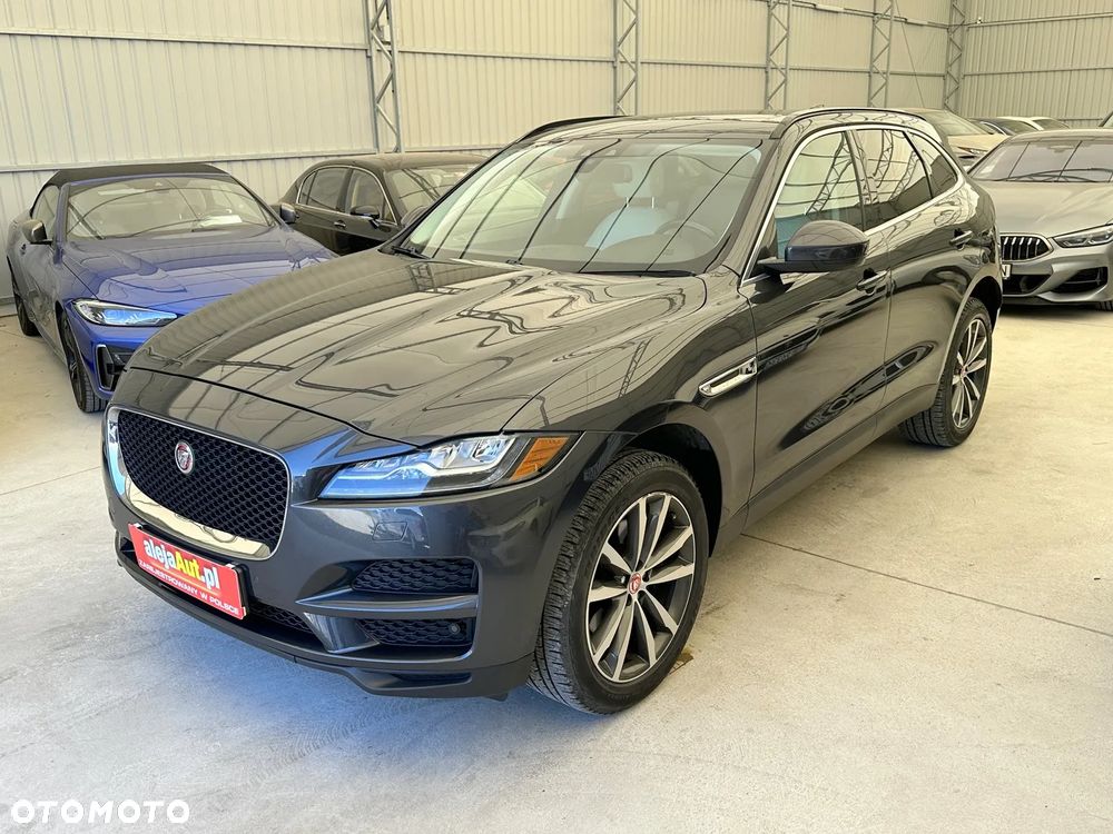Jaguar F-Pace S AWD - 3