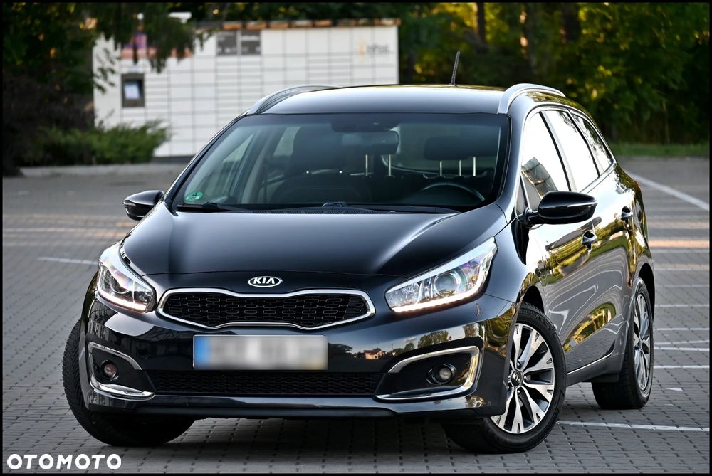 Kia Ceed 1.6 GDI ISG Spirit - 2