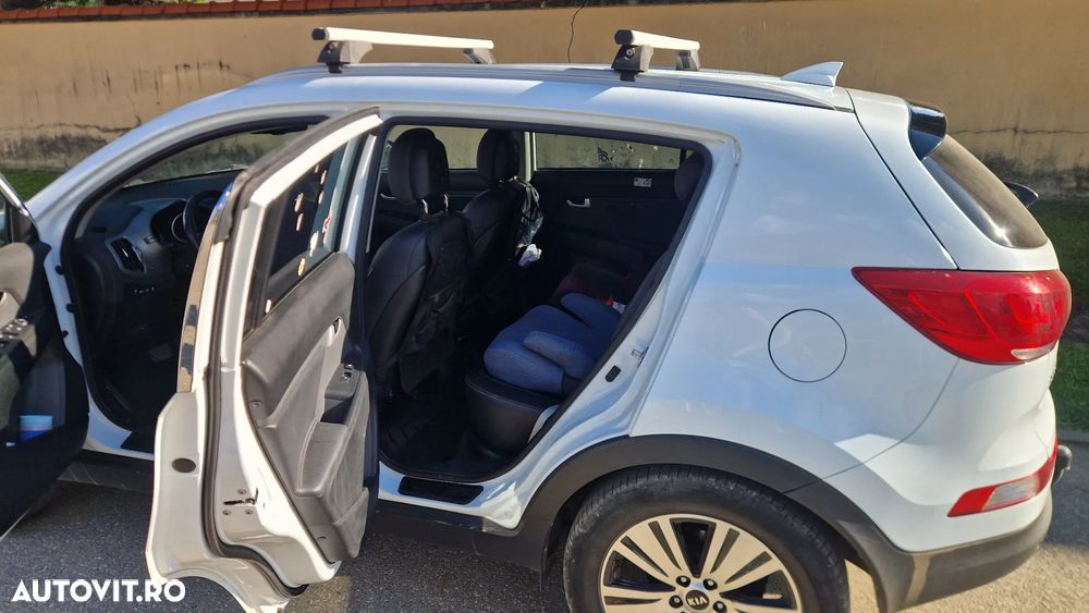 Kia Sportage 2.0 DSL HP 6AT 4x4 Style - 6