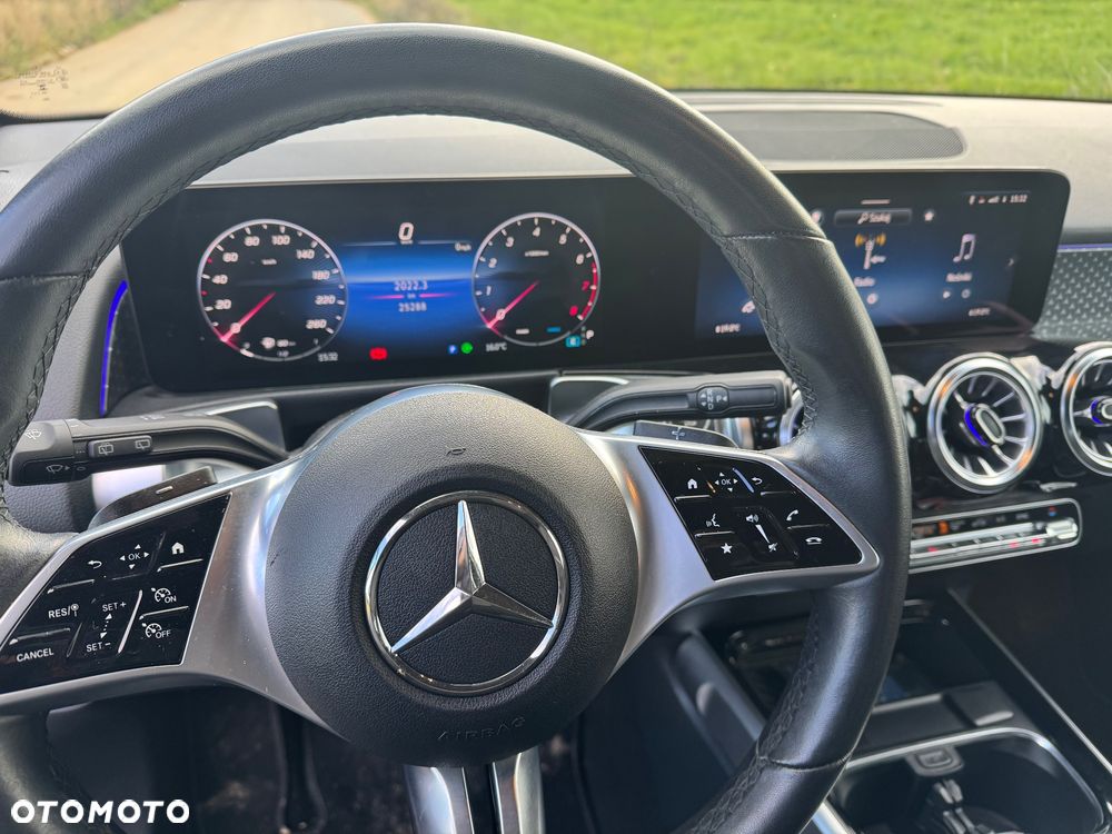 Mercedes-Benz GLB 250 4-Matic Progressive 8G-DCT - 6