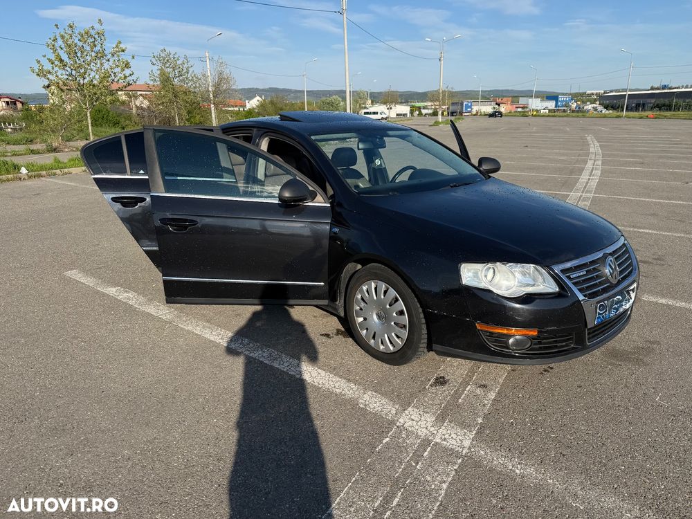 Volkswagen Passat 2.0TDI Highline DPF DSG - 2