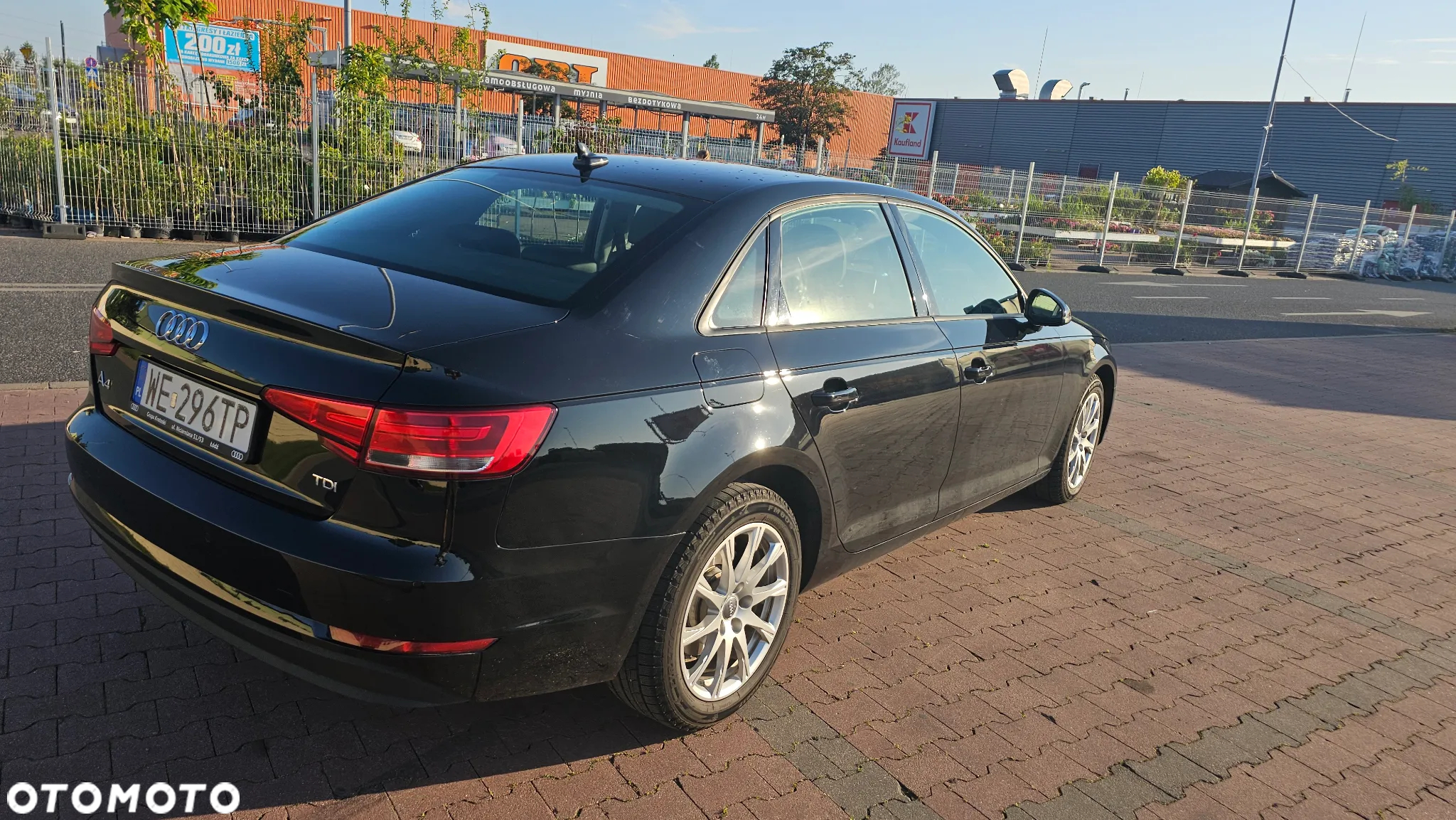 Audi A4 2.0 TDI S tronic - 5