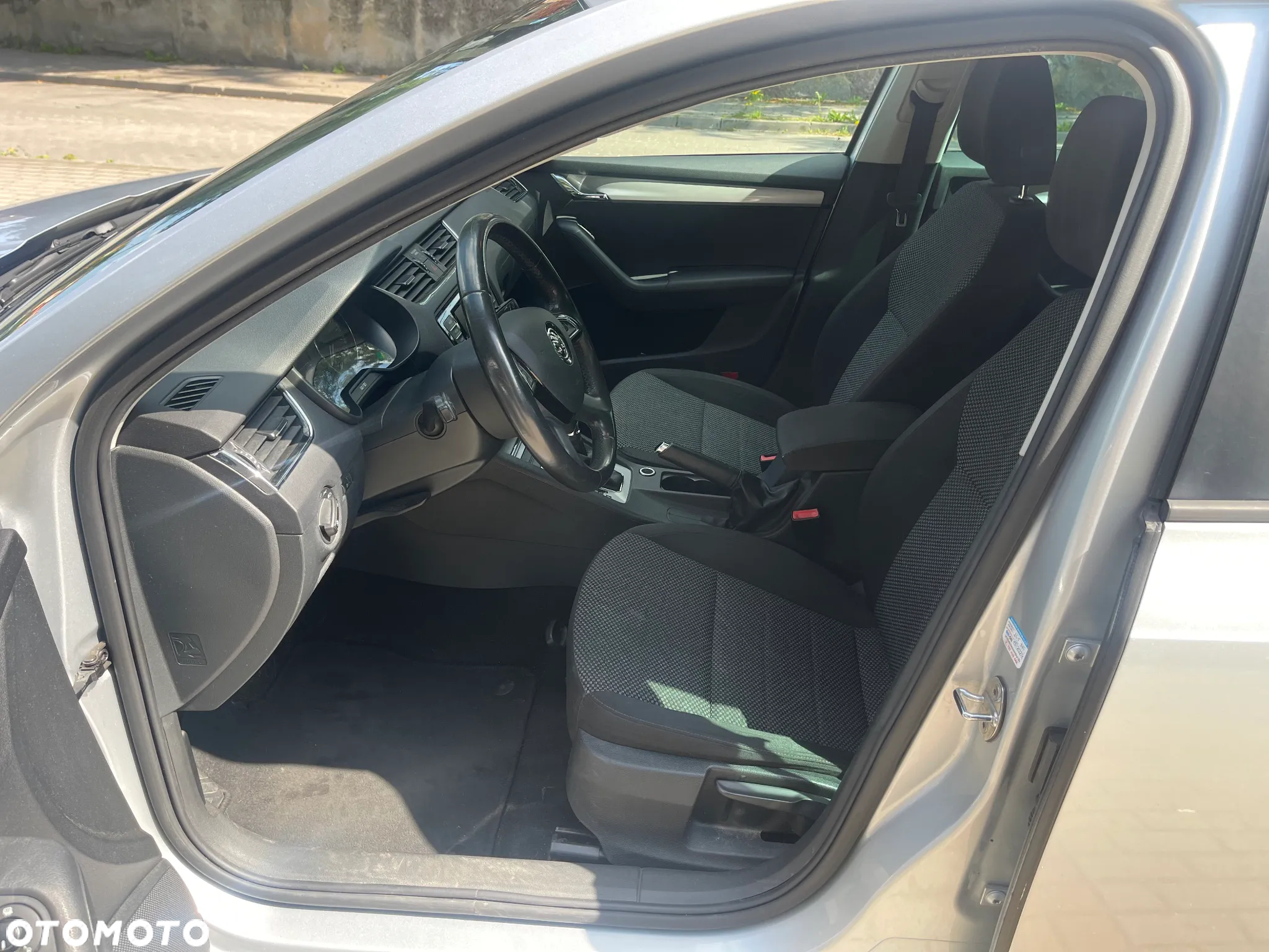 Skoda Octavia 1.6 TDI Ambition DSG - 11