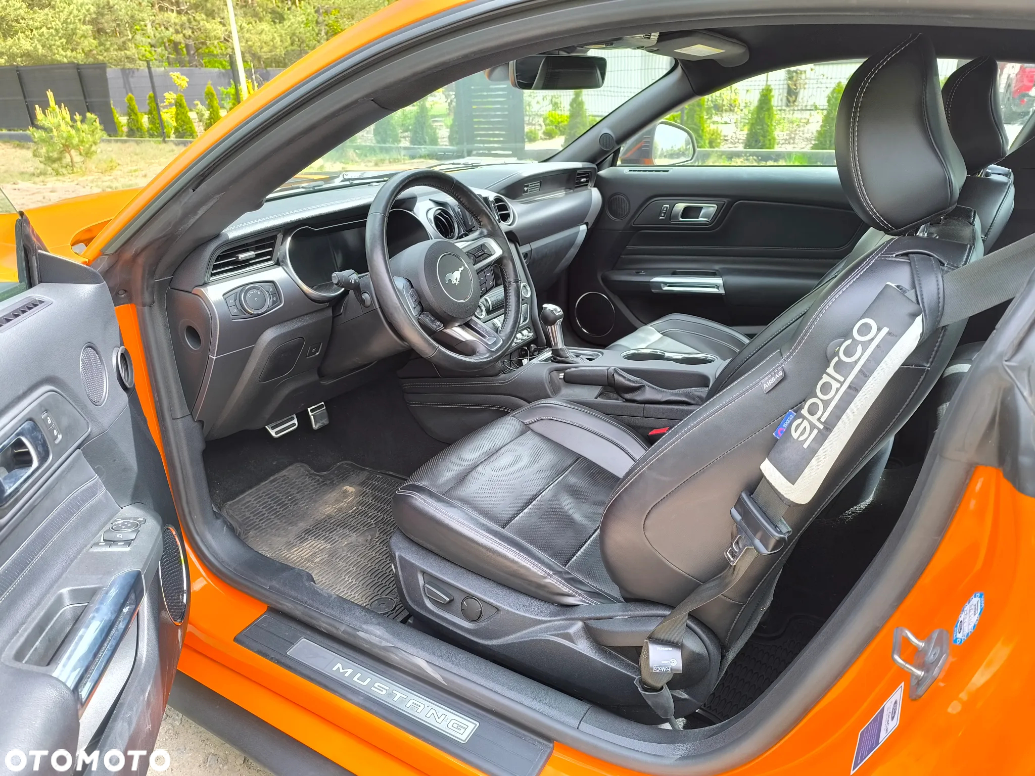 Ford Mustang 5.0 V8 GT - 6