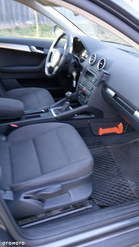 Audi A3 Sportback 1.9 TDI Ambition - 14