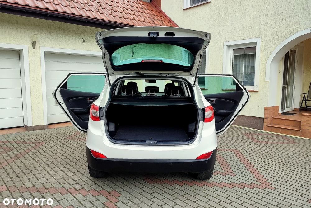 Hyundai ix35 1.7 CRDi 2WD blue Style - 18