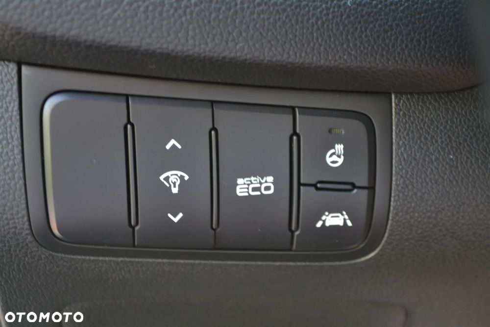 Kia Ceed 1.6 GDI DCT Platinum Edition - 12