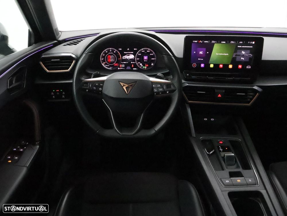 Cupra Leon ST 1.5 eTSI MID DSG - 26