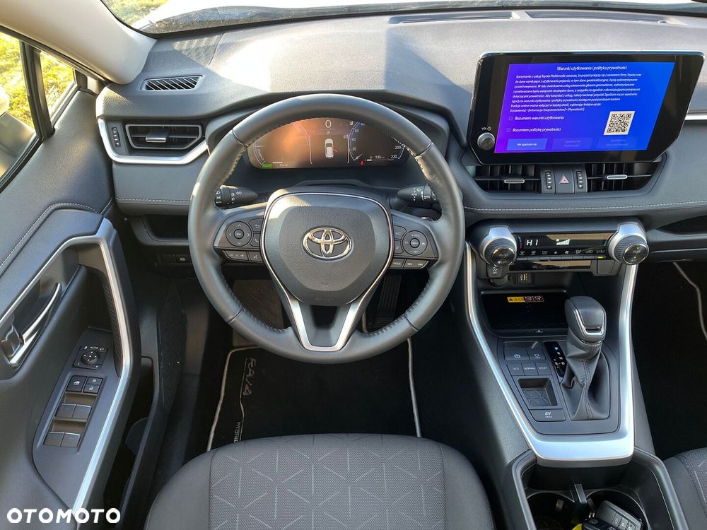 Toyota RAV4 - 15