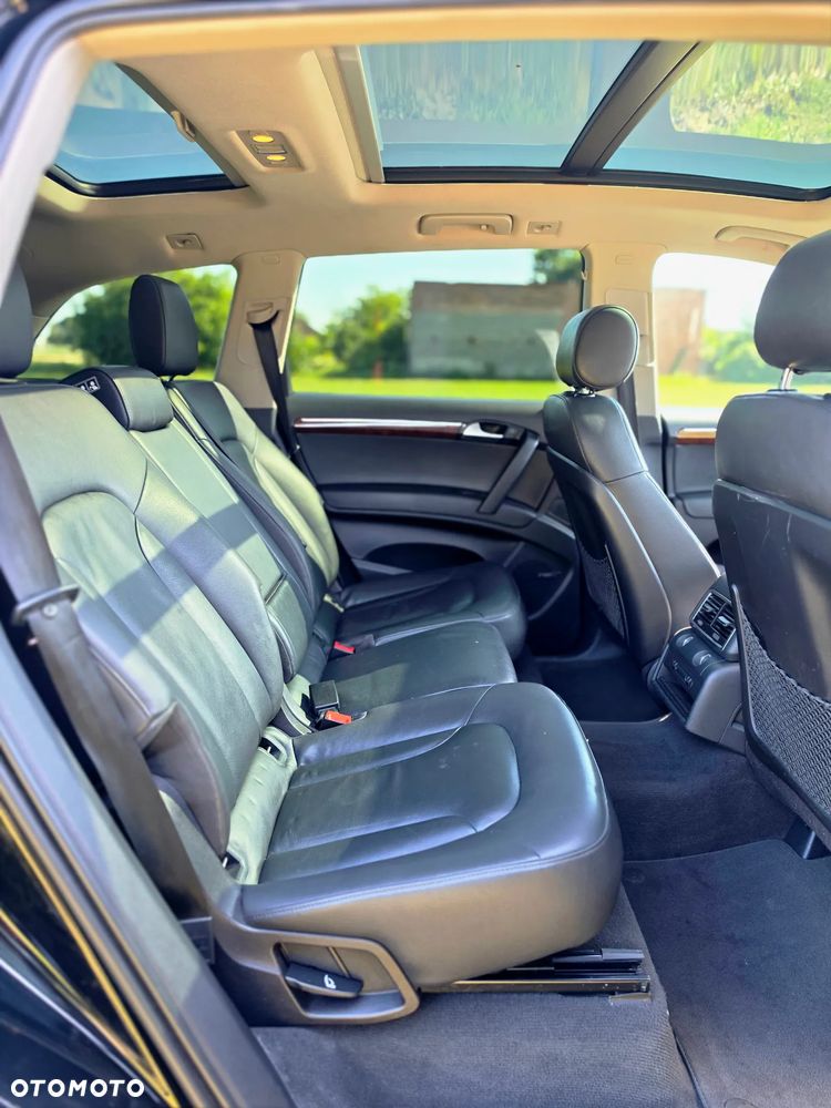 Audi Q7 - 24