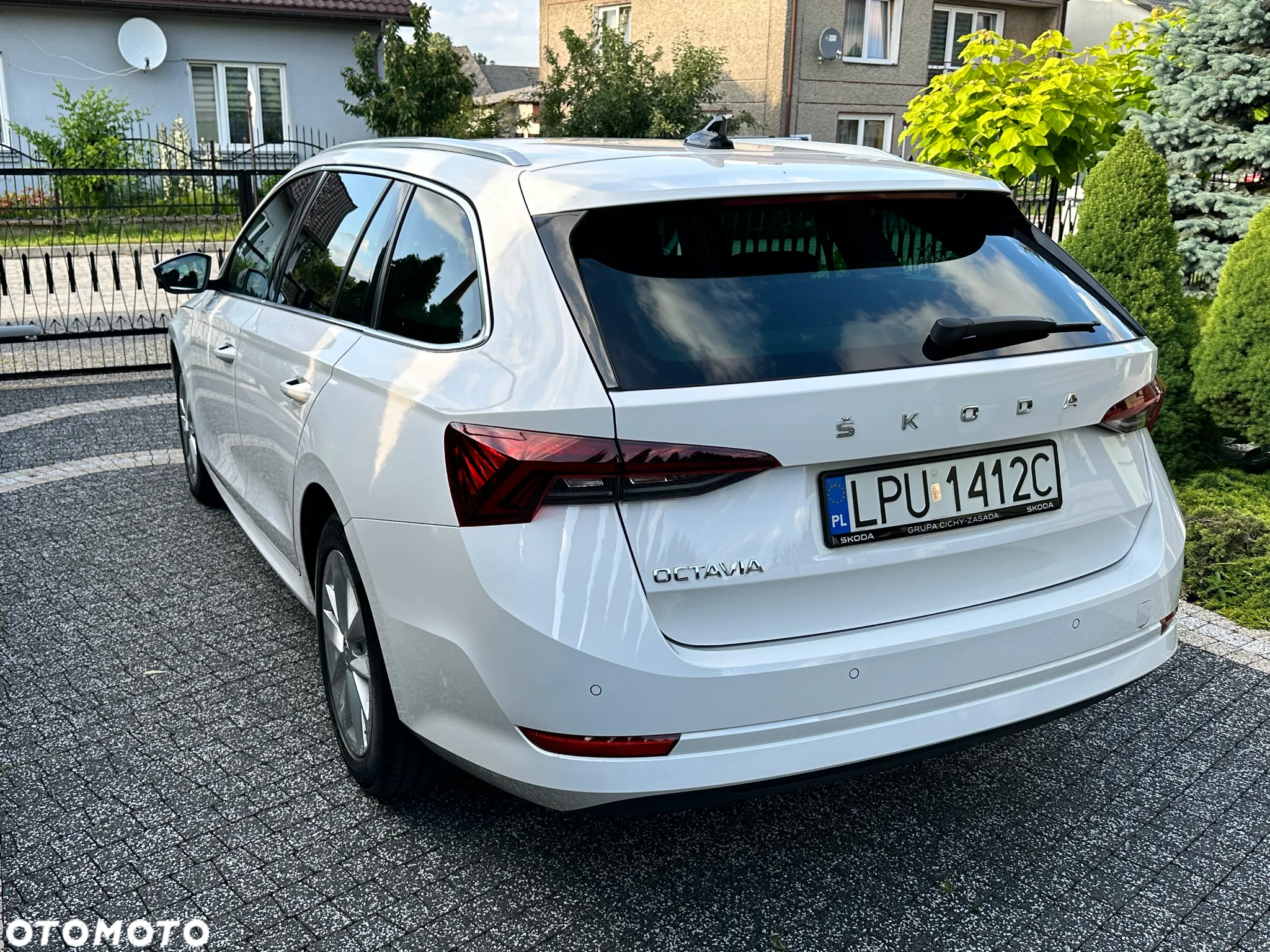 Skoda Octavia 2.0 TDI DSG Style - 7