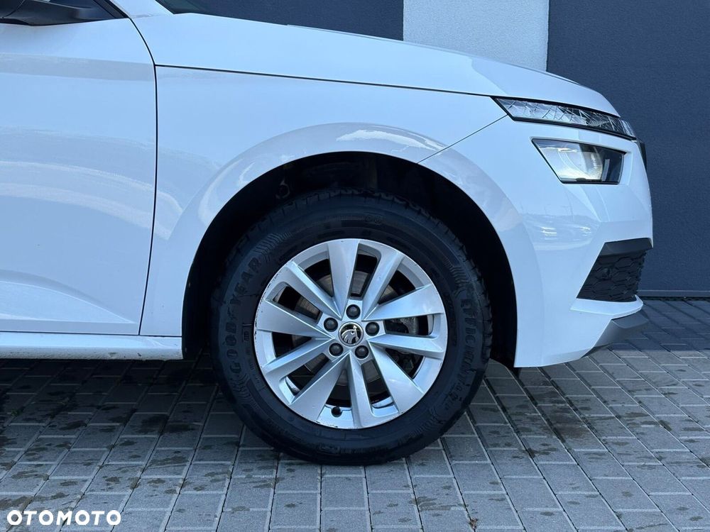 Skoda Kamiq 1.5 TSI Ambition - 17