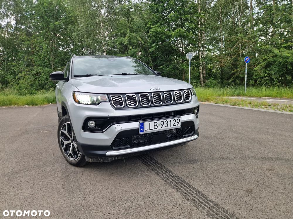 Jeep Compass - 17