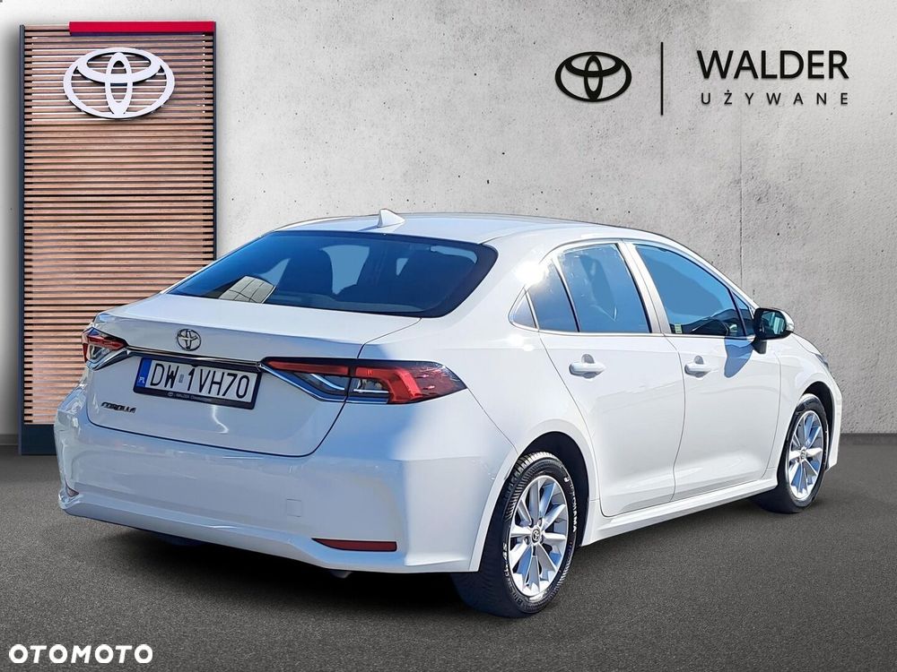 Toyota Corolla - 5