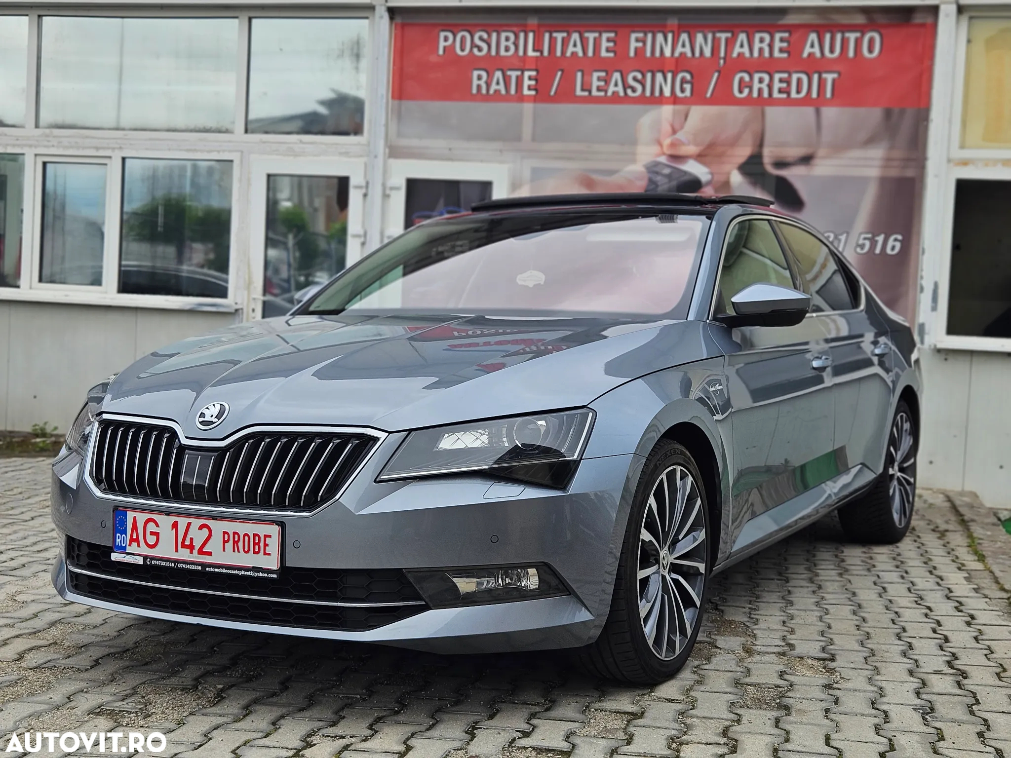 Skoda Superb 2.0 TDI 4X4 DSG Laurin & Klement - 2