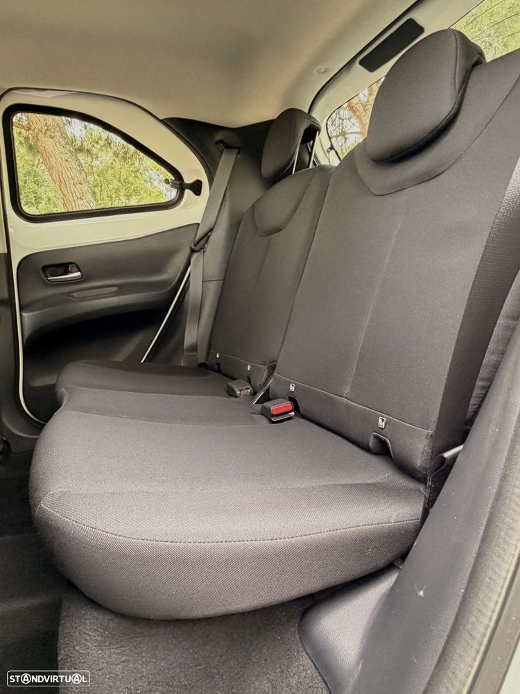 Toyota Aygo X 1.0 Pulse - 41