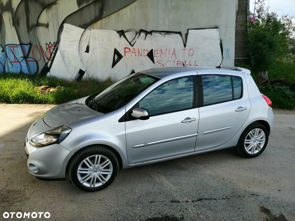 Renault Clio 1.2 TCE Expression - 1