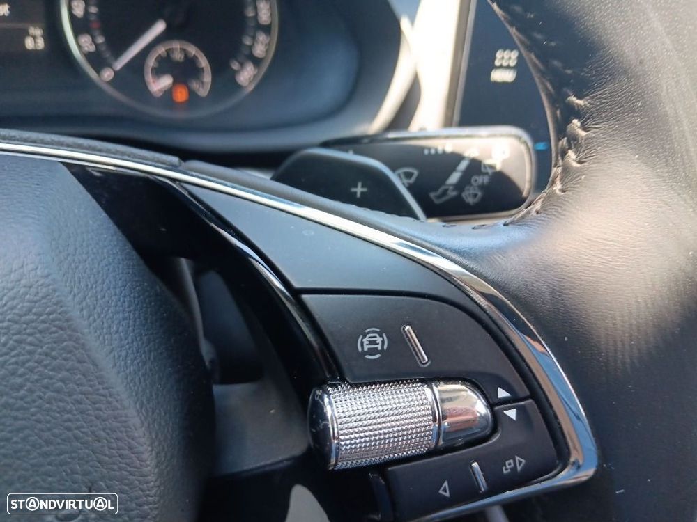 Skoda Octavia Break 2.0 TDI Ambition DSG - 25