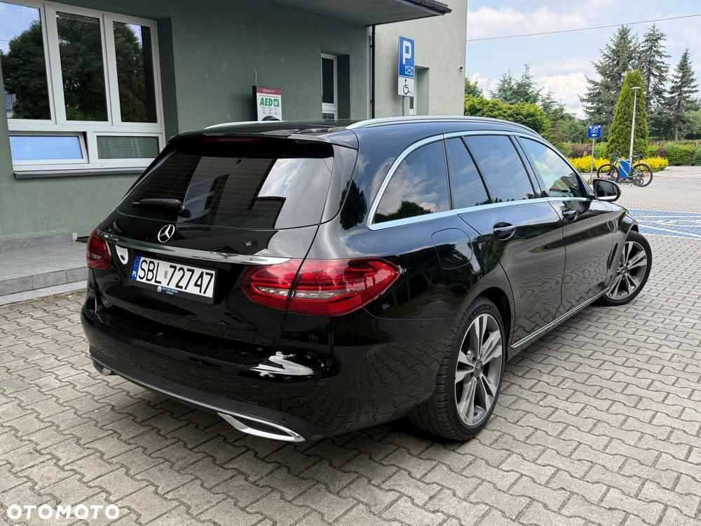 Mercedes-Benz Klasa C 220 d 9G-TRONIC Exclusive - 3