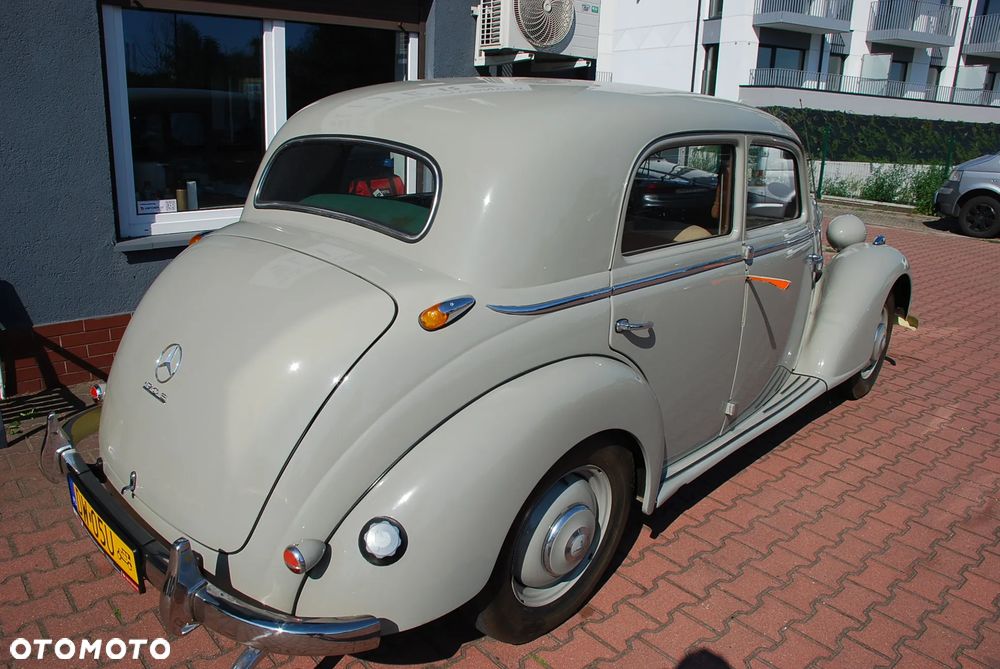 Mercedes-Benz Inny - 19