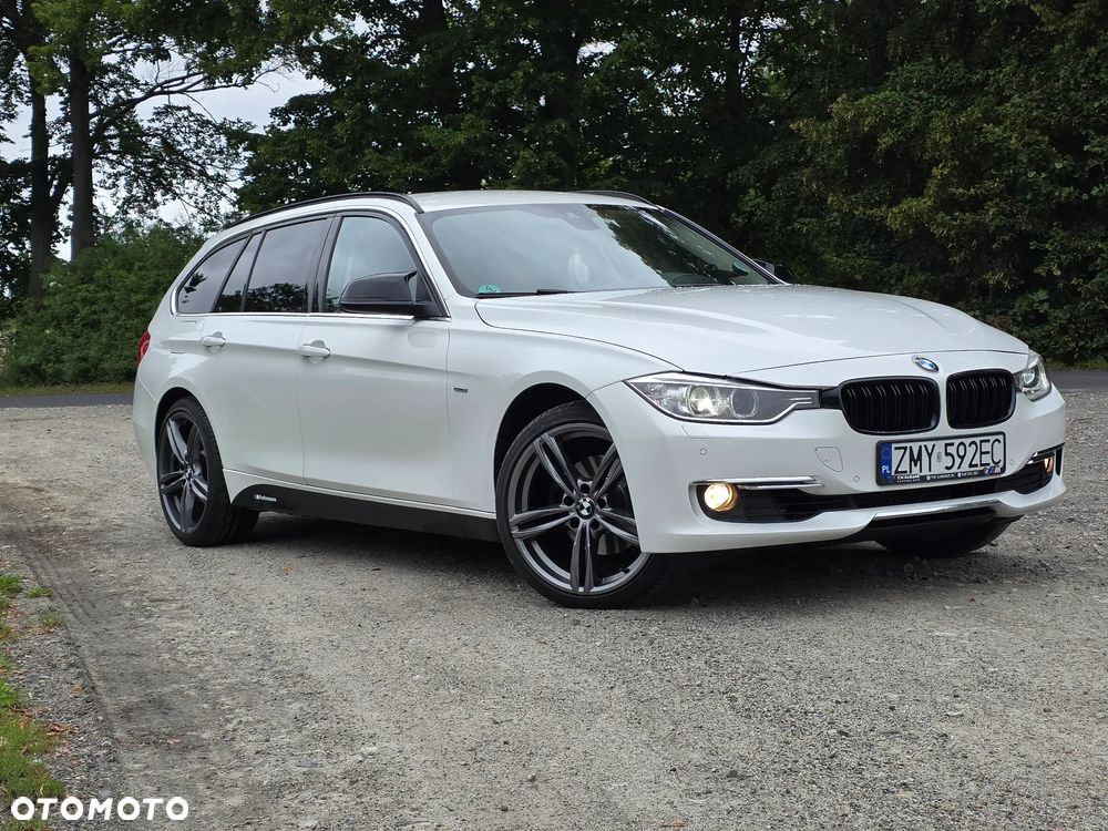 BMW Seria 3 320d Touring Luxury Line - 3