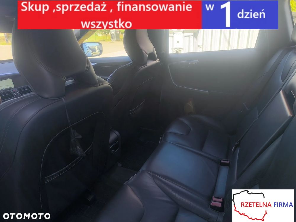 Volvo XC 60 D5 AWD RDesign - 11