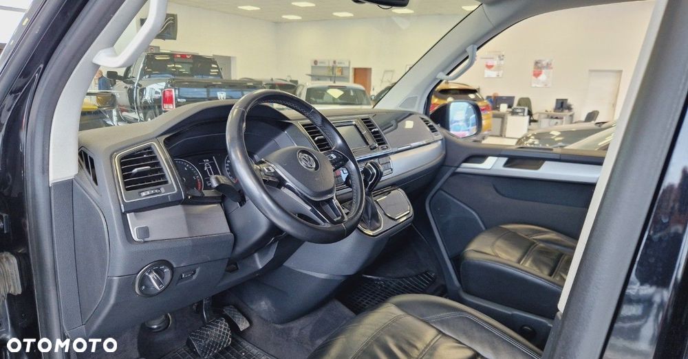 Volkswagen Multivan - 16