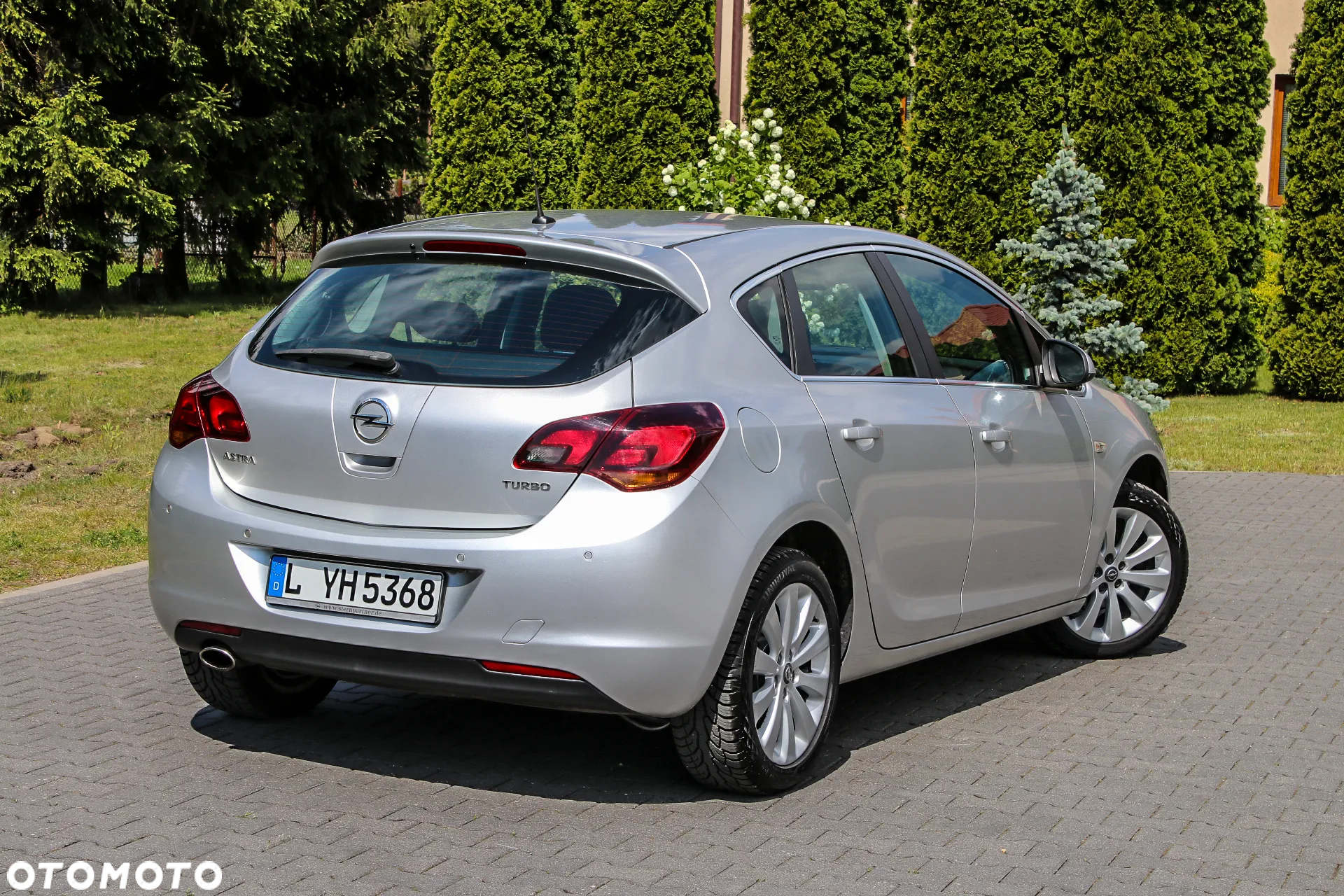 Opel Astra 1.4 Turbo Cosmo - 8