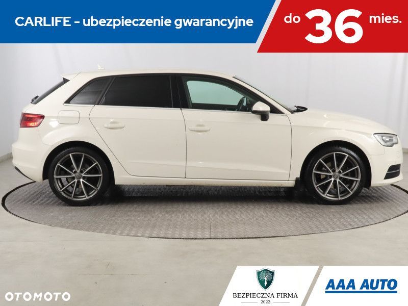 Audi A3 Sportback - 8