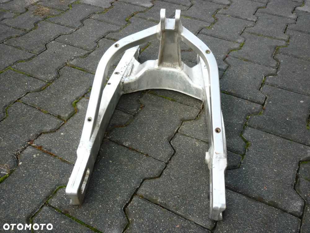 Wahacz Suzuki SV 650 N rok 2007 - 6