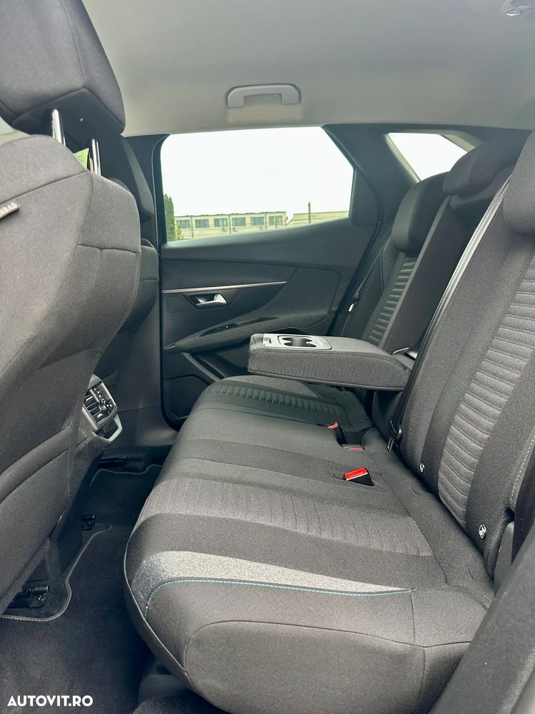 Peugeot 3008 - 10
