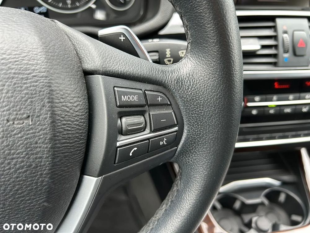 BMW X4 xDrive28i Advantage - 24