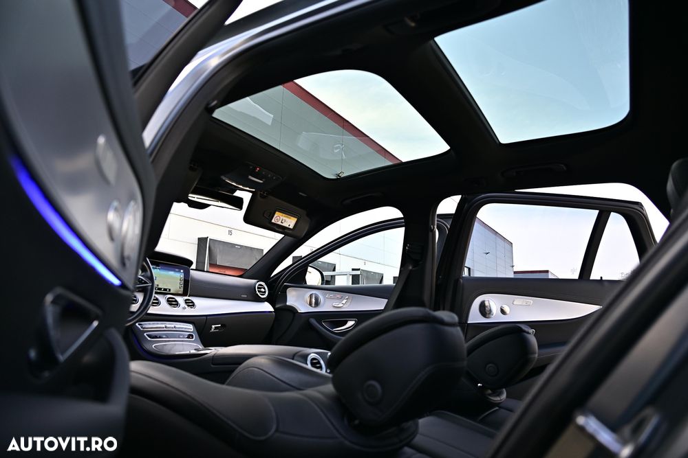 Mercedes-Benz E 450 4MATIC Aut - 22