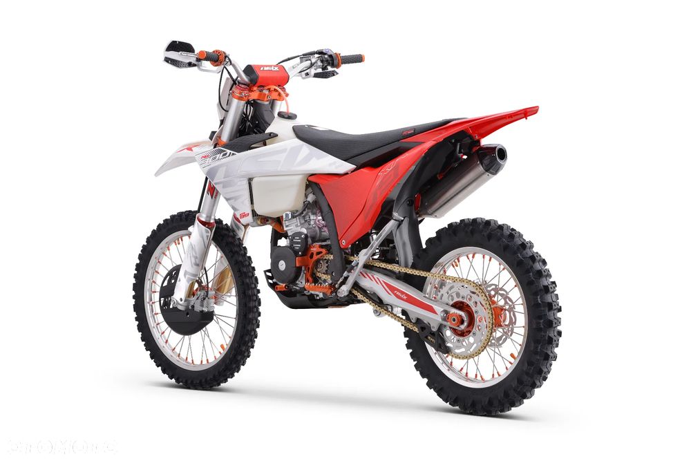 ASIX XR - 6
