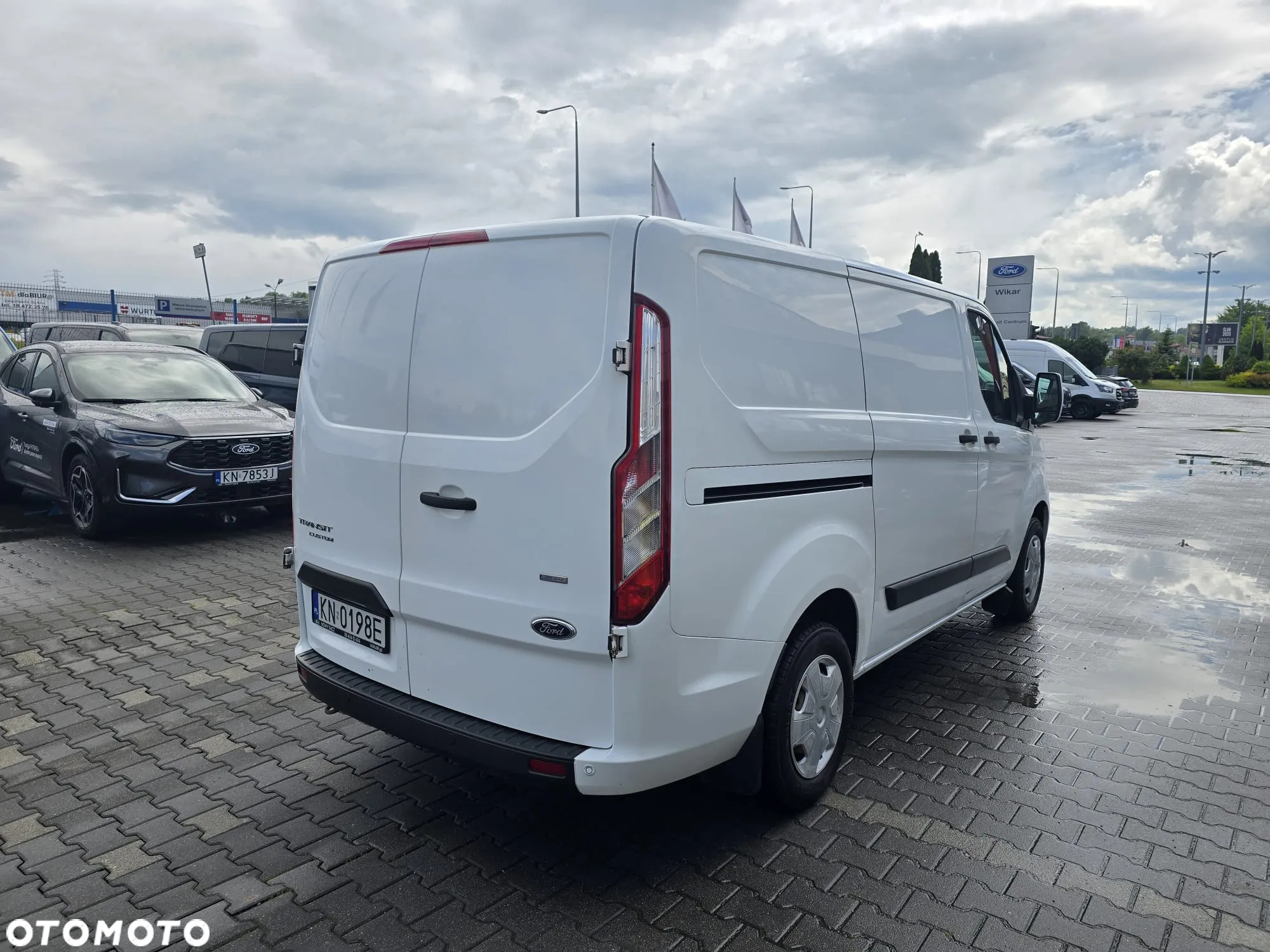 Ford Transit Custom 290 L2H1 Limited - 4