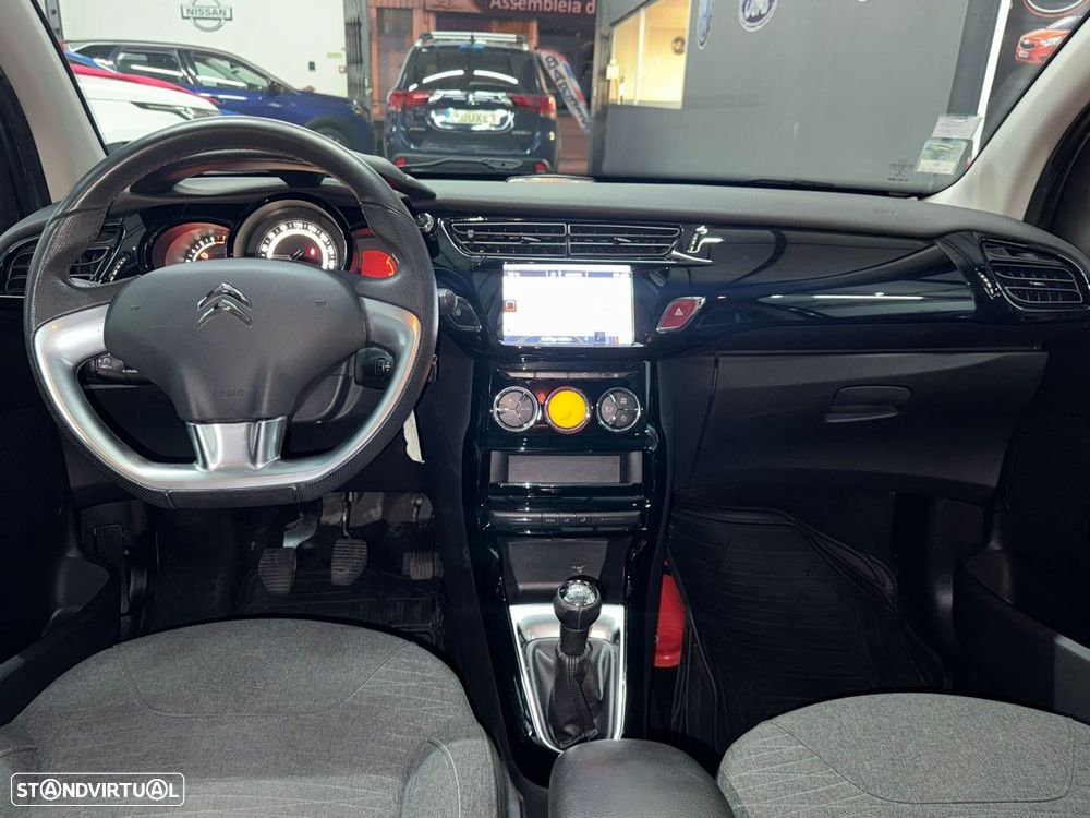 Citroën C3 Pure Tech 110 S&S ELLE ONLINE EDITION - 13