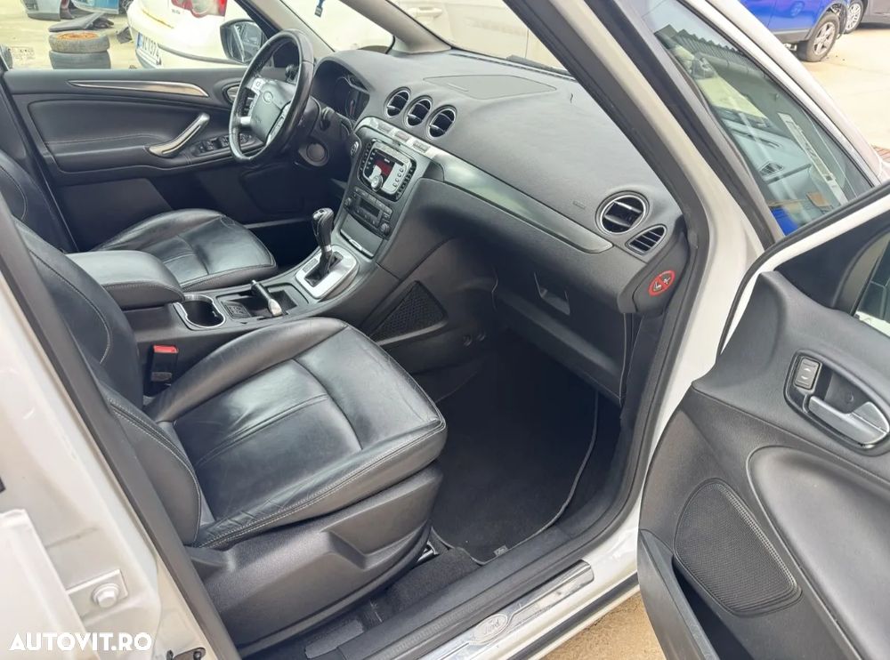 Ford S-Max - 6