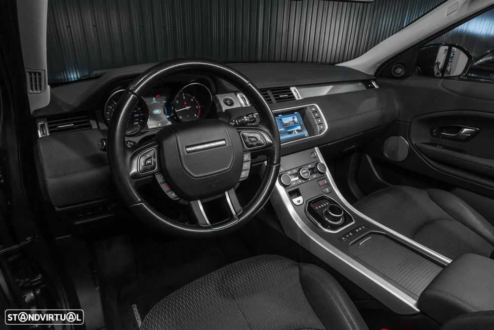 Land Rover Range Rover Evoque - 20