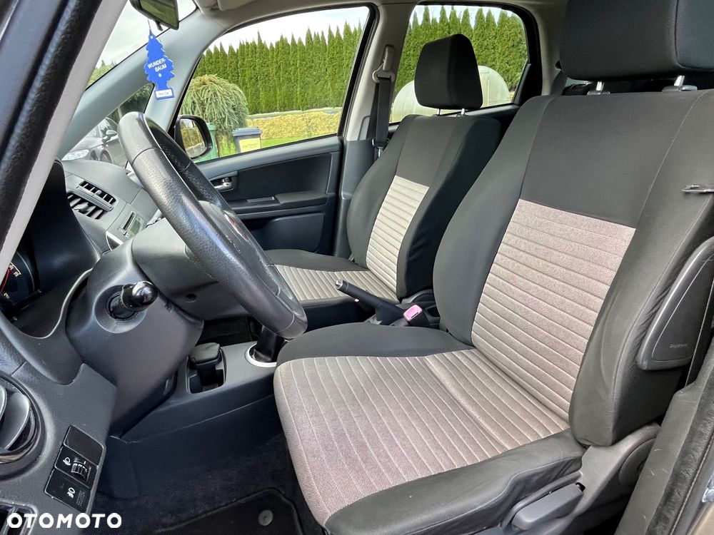 Fiat Sedici 1.6 16V 4x2 Dynamic - 9