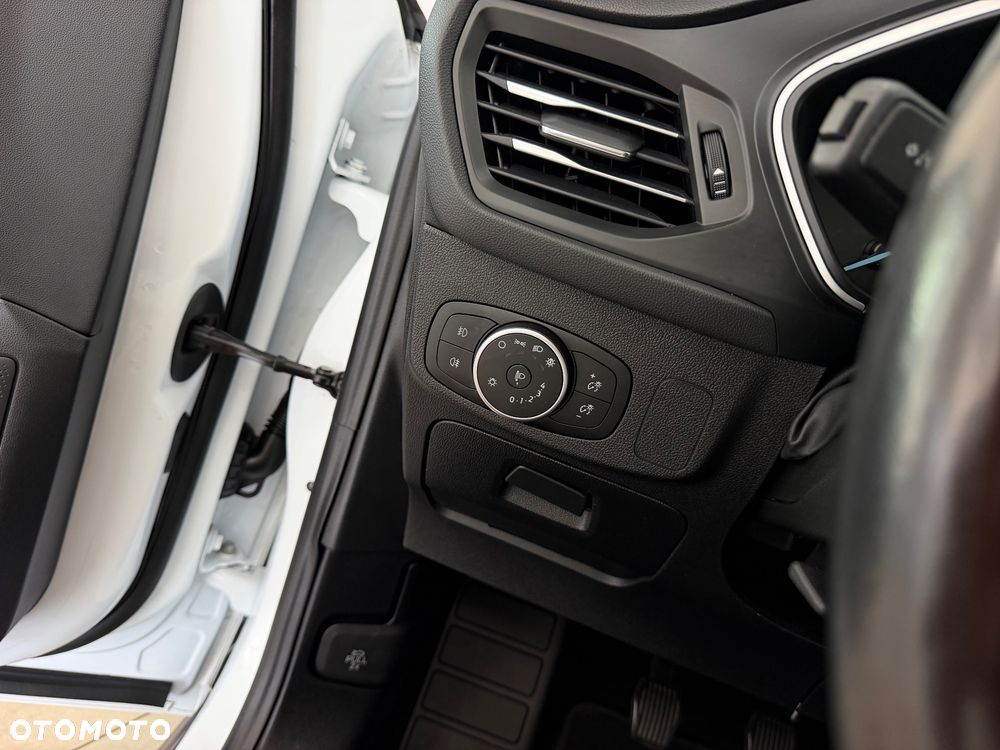 Ford Focus 1.5 EcoBlue Start-Stopp-System TITANIUM STYLE - 22