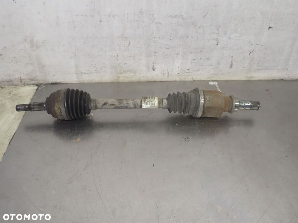 PÓŁOŚ LEWA RENAULT CLIO III LIFT 1.5 8200499585 - 1