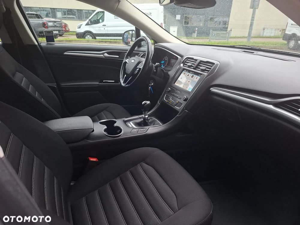 Ford Mondeo 1.5 EcoBoost Trend - 31