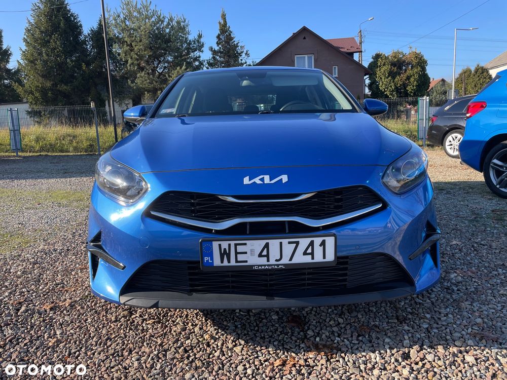 Kia Ceed 1.5 T-GDI M - 3