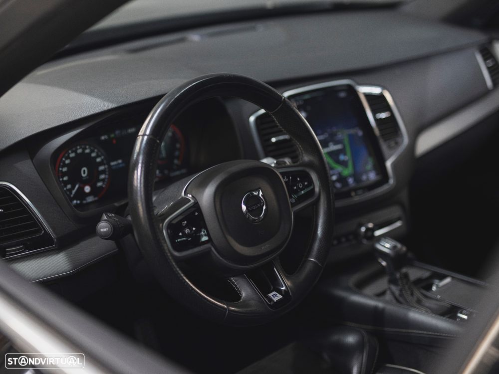Volvo XC 90 2.0 D4 R-Design - 19