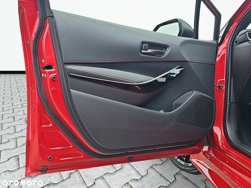 Toyota GR Corolla - 16