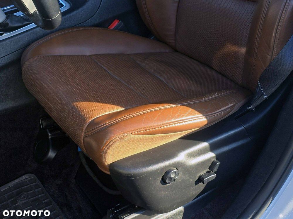 Jeep Grand Cherokee - 20