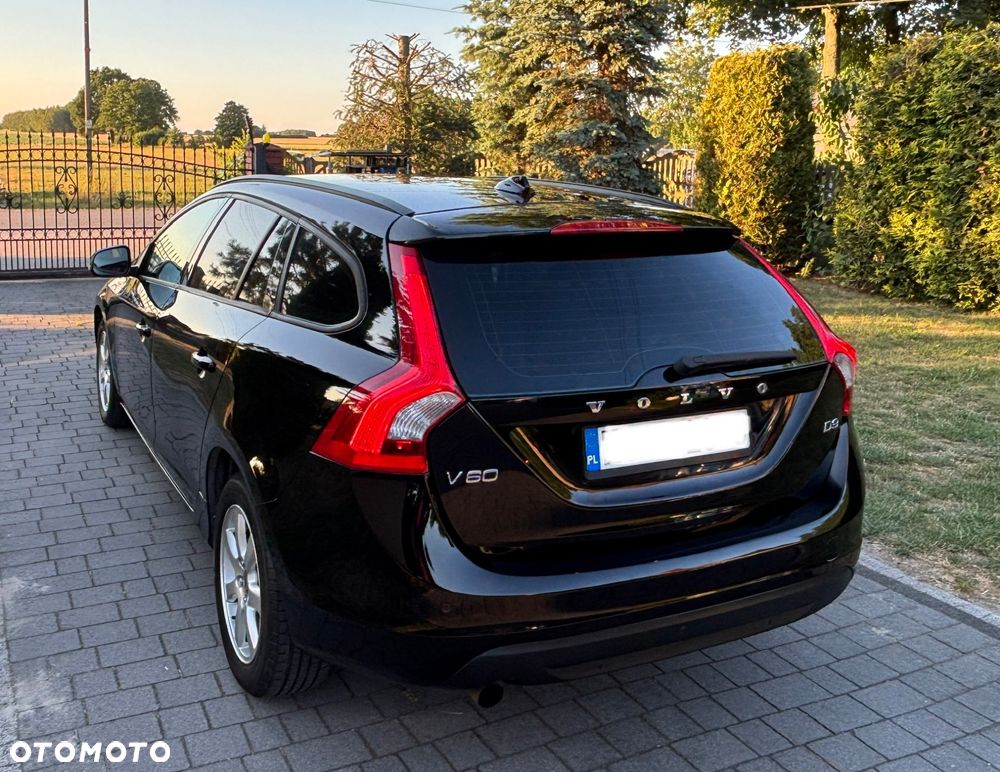 Volvo V60 D4 Business Edition - 3